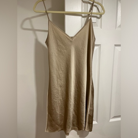 Wilfred Only Slip Mini Dress - Aritzia - Picture 6 of 6